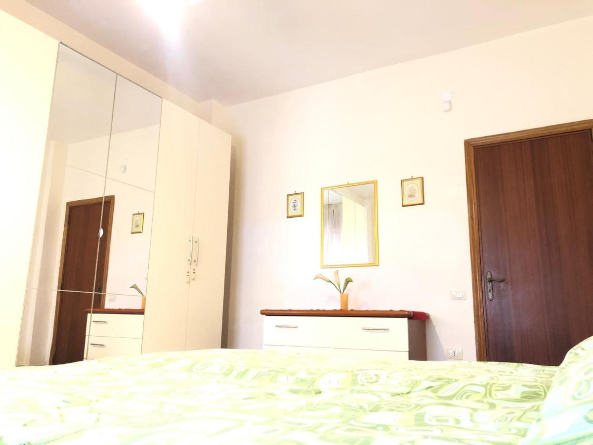Zafira Apartment Галиполи Екстериор снимка